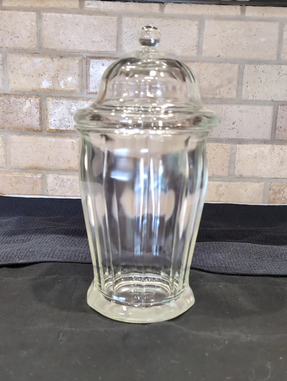Large Indiana Glass Co. Apothecary Jar With Lid Clear Glass